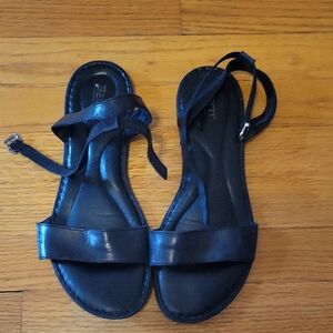 Born Black Women's Strappy Ankle Buckle Sandals Size 11M
